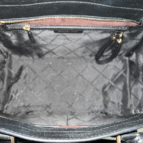 Michael Kors Satchel - Picture 6 of 10